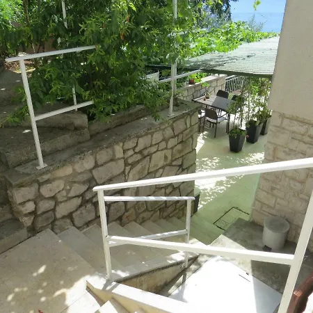 Nadija Apartament *